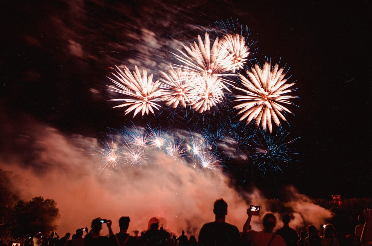 bonfire night safety tips